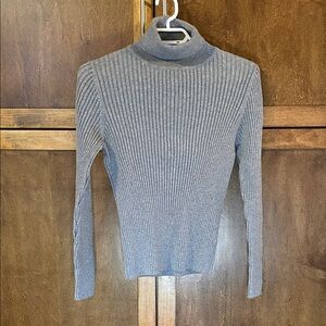 Northern Reflections Gray Ribbed Turtleneck Sweater